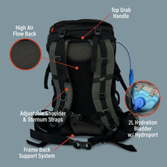 Bear Grylls 2L hydration bladder close-up with wide opening for easy filling and cleaning