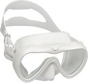 Cressi A1 front view showing clean profile and frame, ideal for low-drag dives