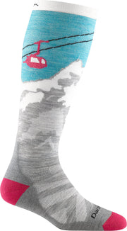 Darn Tough Yeti front packaging showing sock pair and logo, highlights durability