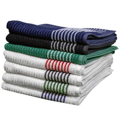 Devant Sport Towels hanging on a golf bag to stay accessible during play benefit