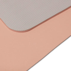 Gaiam TPE mat reverse smooth side detail offering stable ground feedback benefit