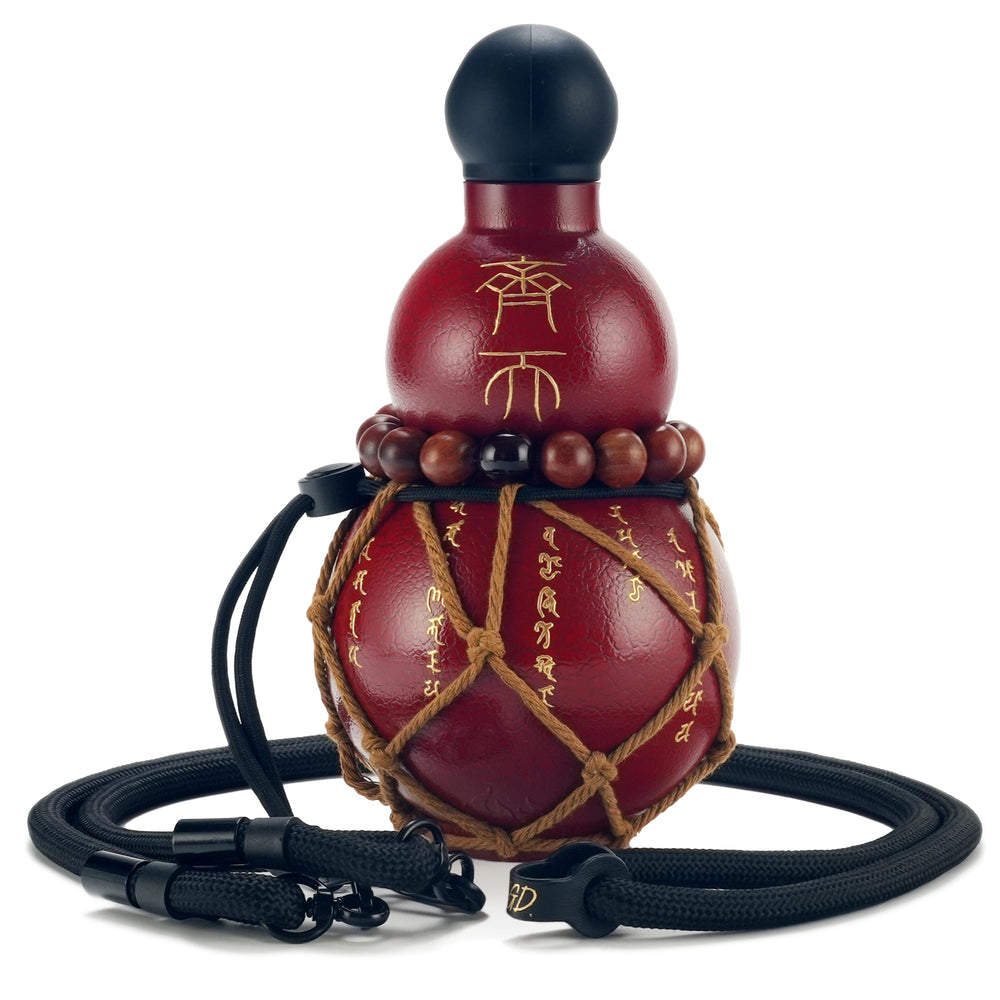 Kearnybo front view showing gourd bottle and gradient finish for stylish hydration