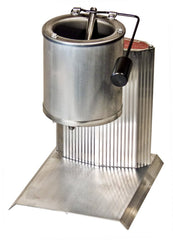 Lee Precision pot front view showing spout and stable base, enabling safer pours