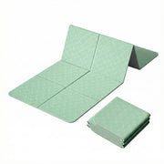 METACHOICE front view of mint foldable mat showing full size and extra cushioning benefit
