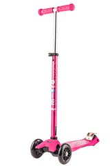 Micro Kickboard Maxi front profile showing stable three-wheel design and confidence