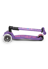 Micro Maxi adjustable T-bar height comparison illustrating growth-friendly fit