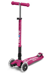 Micro Kickboard Maxi front view showing stable three-wheel design and visibility