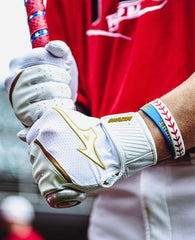 Mizuno MVP FlexMesh back detail illustrating breathability and flexible movement