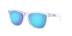 Oakley Prizm Sapphire lens close-up revealing enhanced contrast and color benefit