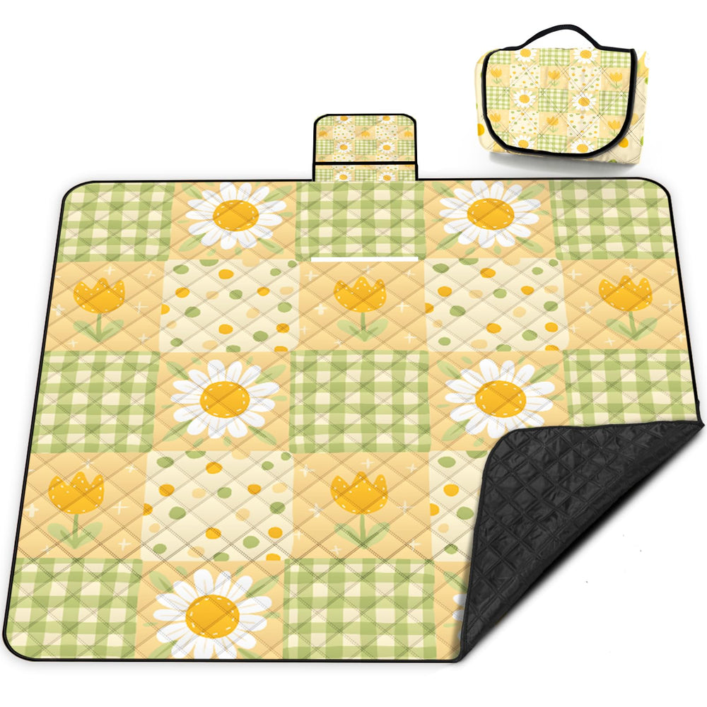 Poedist front view sunflower blanket showing roomy spread and vibrant design for comfortable picnics