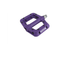 RaceFace Chester axle and bearing detail highlighting chromoly spindle and serviceable cartridge