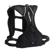 Salomon AGILE 2 front view showing two flasks and quick-access pockets for easy hydration