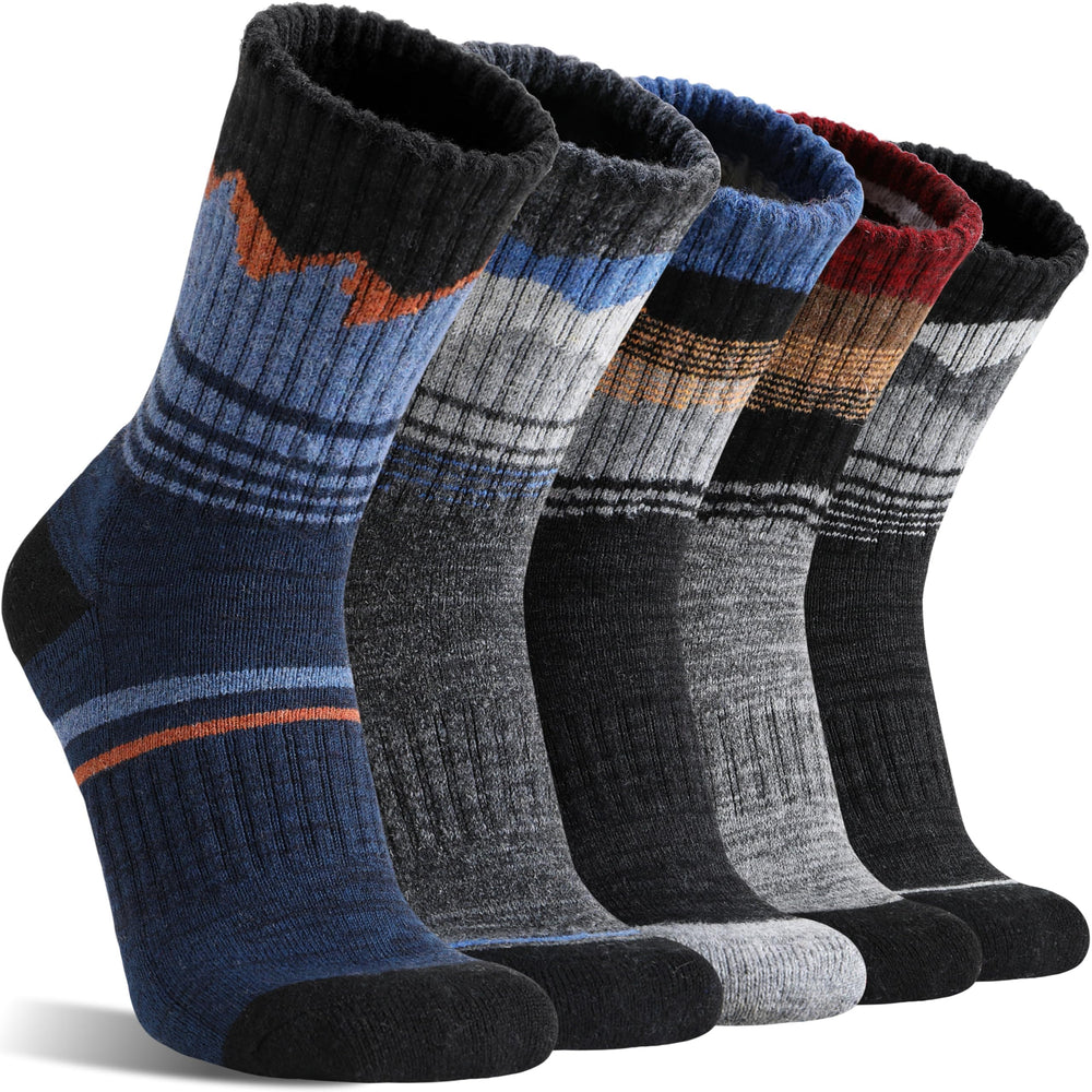 Sandsuced front packaging showing five-pair thermal sock set and assortment