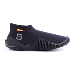 SARHLIO close-up of rubber sole highlighting anti-slip grip benefit