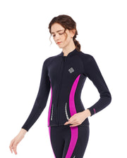 Seaskin front-zip top front view showing fit and zip for easy entry