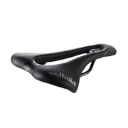 Selle Italia front profile showing ergonomic shape and performance benefit