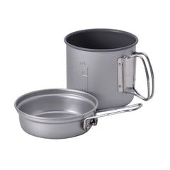 Snow Peak Trek 900 front view showing lightweight pot and frypan for compact cooking