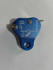 SOB Speed BEE front view showing compact body and attachment point for safe handling