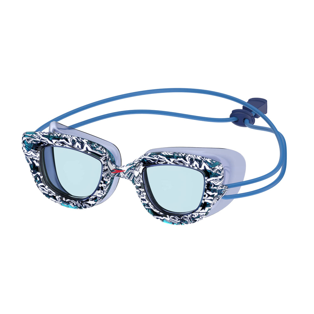 Speedo Sunny G front view showing goggles fit and quick wear benefit