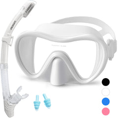 Supertrip front view of mask and snorkel showing full set and easy setup, clear vision benefit