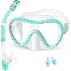 Supertrip mask and snorkel front view showing fit and features for clearer sightseeing