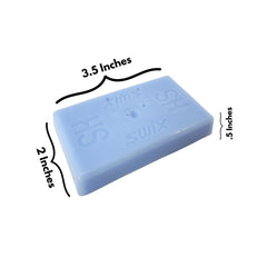 Swix HS6 wax texture close-up showing smooth formula for durable performance