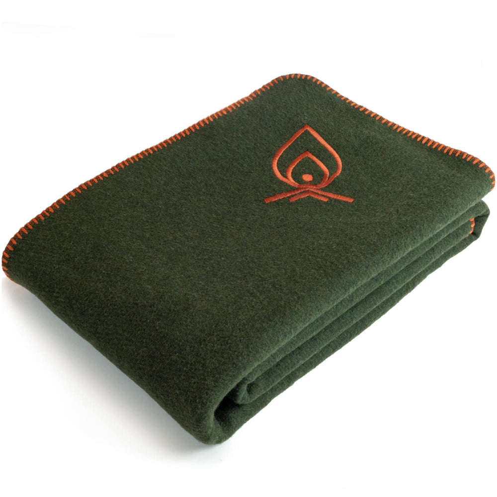 Texas Bushcraft front view showing full 66x90 blanket and durable finish for versatile warmth
