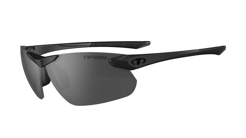 Tifosi Seek FC 2.0 front view showing blackout frame and full coverage benefit