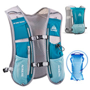 TRIWONDER front view of hydration vest showing snug low-bounce fit