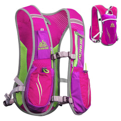 TRIWONDER vest front view showing compact storage and secure fit