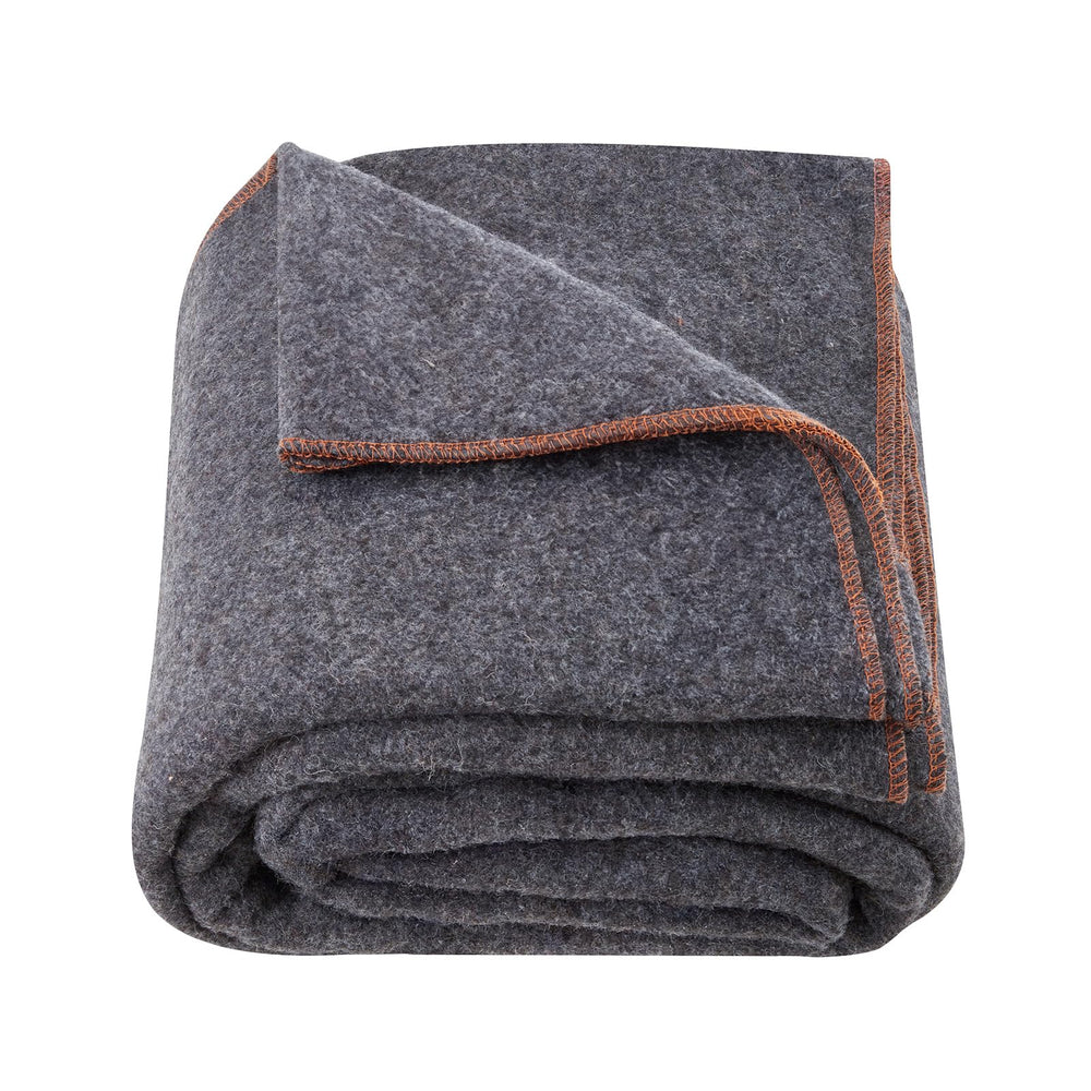 VEVOR front view of large wool blanket showing full coverage and warmth