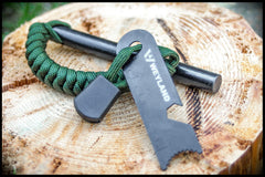 WEYLAND fatwood sticks and char cloth laid out to show easy lighting benefits
