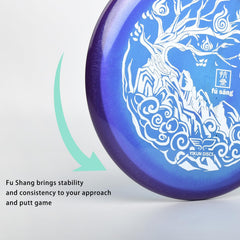 yikundiscs Fu Shang in hand about to release demonstrating comfortable grip and control