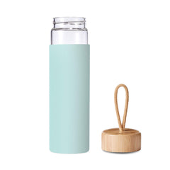 Yomious bamboo lid detail with stainless steel insert showing leak-resistant benefit