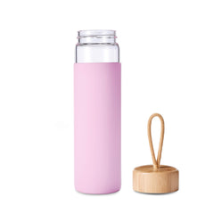 Yomious bottle with ice illustrating cold drink preservation and clarity