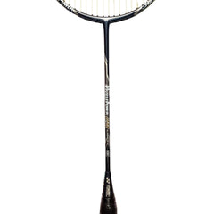 YONEX shaft and G4 grip view showing comfortable hold and quick maneuvering