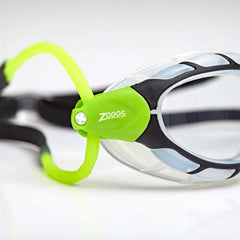 Zoggs Predator double strap and pulley adjust demonstrating quick secure fit