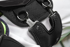 All-Star hinge close-up highlighting LINQ X Hinge durability and flex
