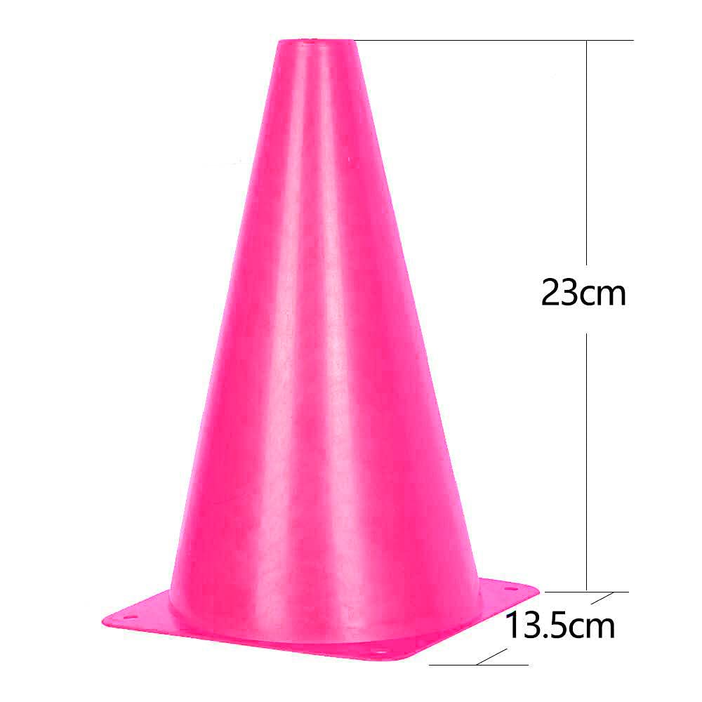 Alyoen cone close-up of LDPE texture highlighting durability benefit