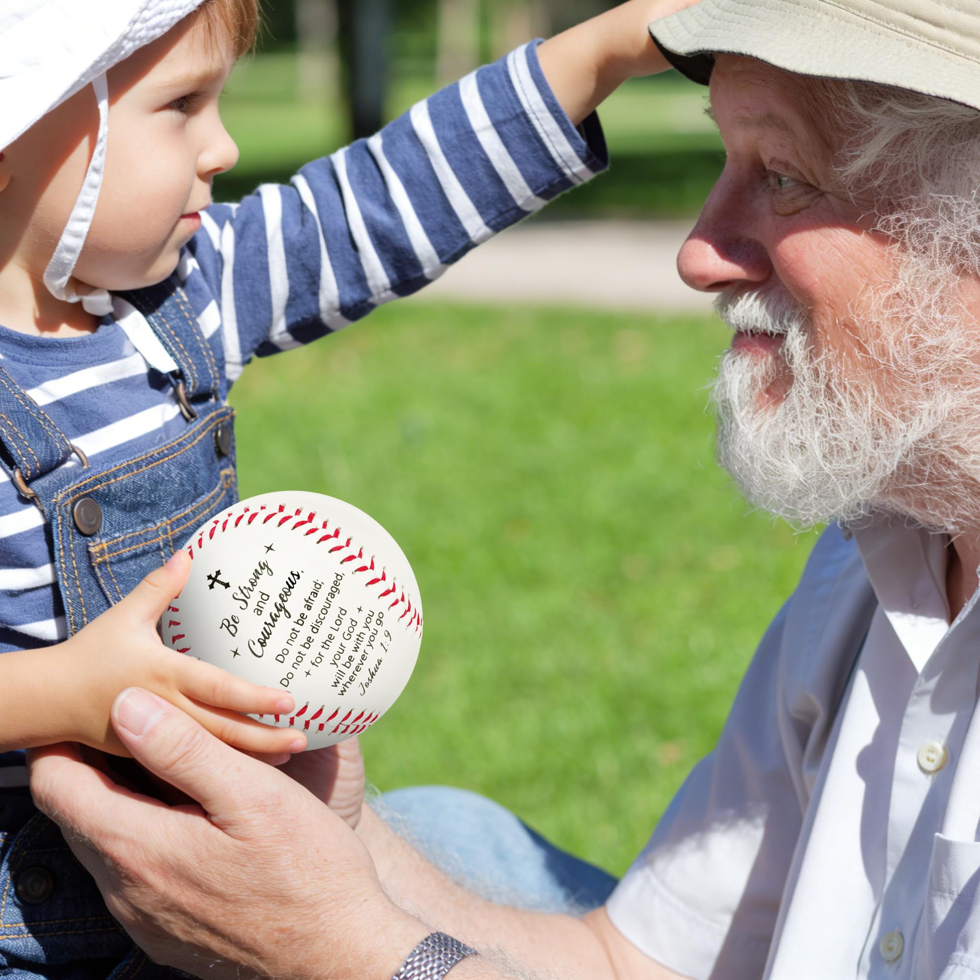 AMAZINGSUN gift-ready packaging with baseball inside, ideal for presenting