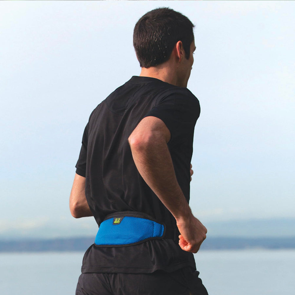 Amphipod worn by runner illustrating stable, low-profile carry during exercise