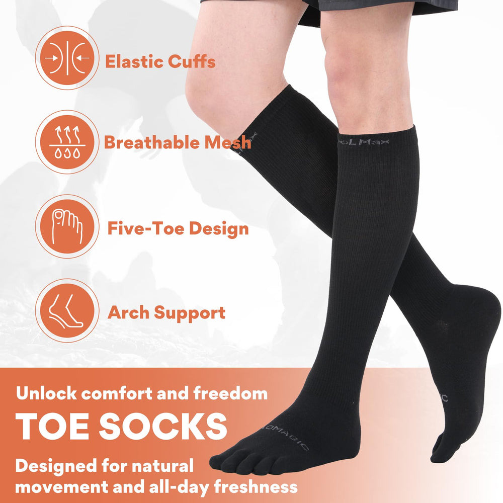 aomagic close-up of five-toe separation showcasing Coolmax fabric to reduce toe friction and blisters