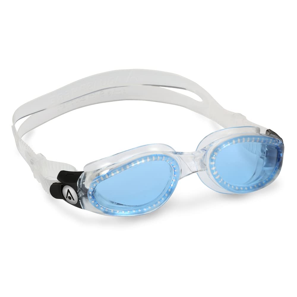Aqua Sphere Kaiman close-up of curved lens highlighting 180-degree visibility benefit
