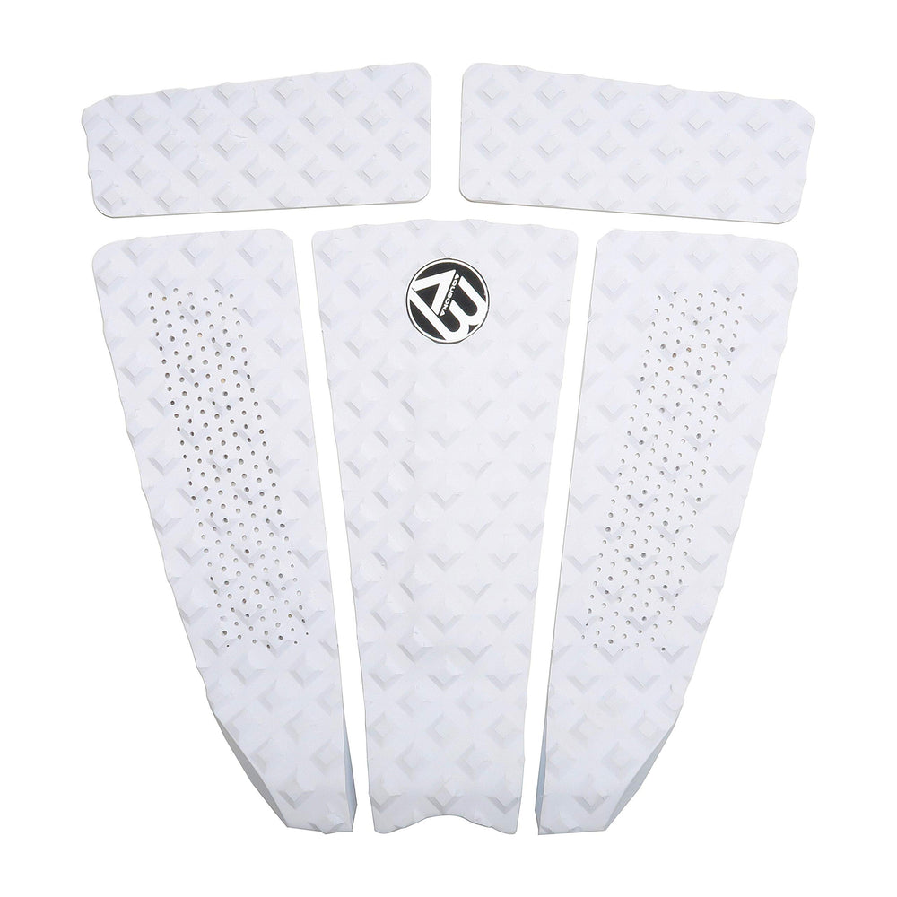 AQUBONA pad applied to kayak deck showing slip resistance for paddlers