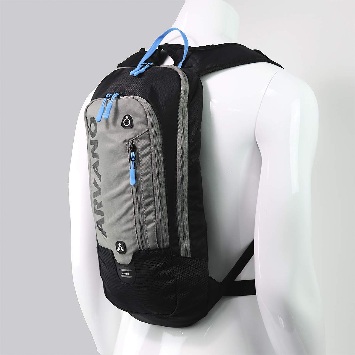 Arvano front zip pocket with phone and tools for quick-access organization