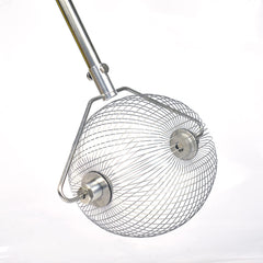 ASENVER close-up of roller mechanism and piano wire coil for efficient ball pickup