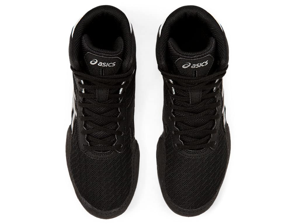ASICS Matflex 6 GS toe overlay detail demonstrating abrasion resistance and protection