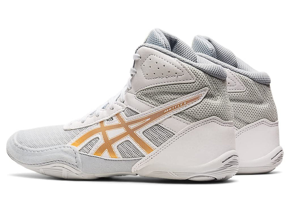 ASICS Matflex 6 top-down lace detail showing secure closure for stability