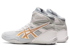 ASICS Matflex 6 top-down lace detail showing secure closure for stability