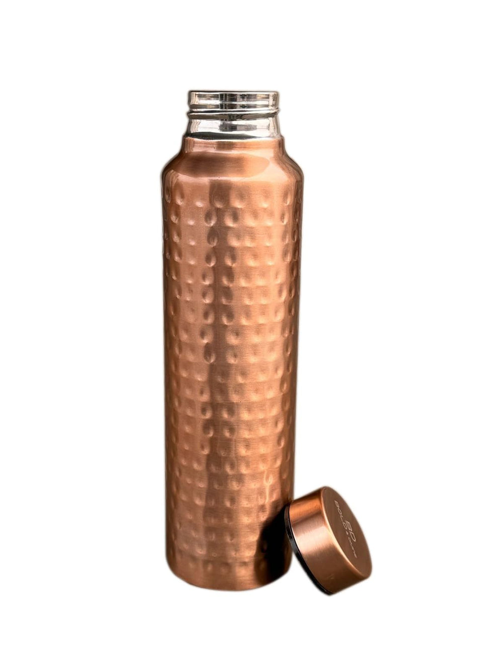 BOLD & DIVINE side view with scale comparison illustrating generous 32oz capacity benefit
